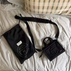 Telfar x Eastpak Small Shopper in Black